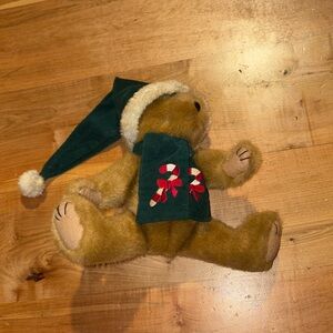 Boyd’s bear without tag Christmas’s style Euc